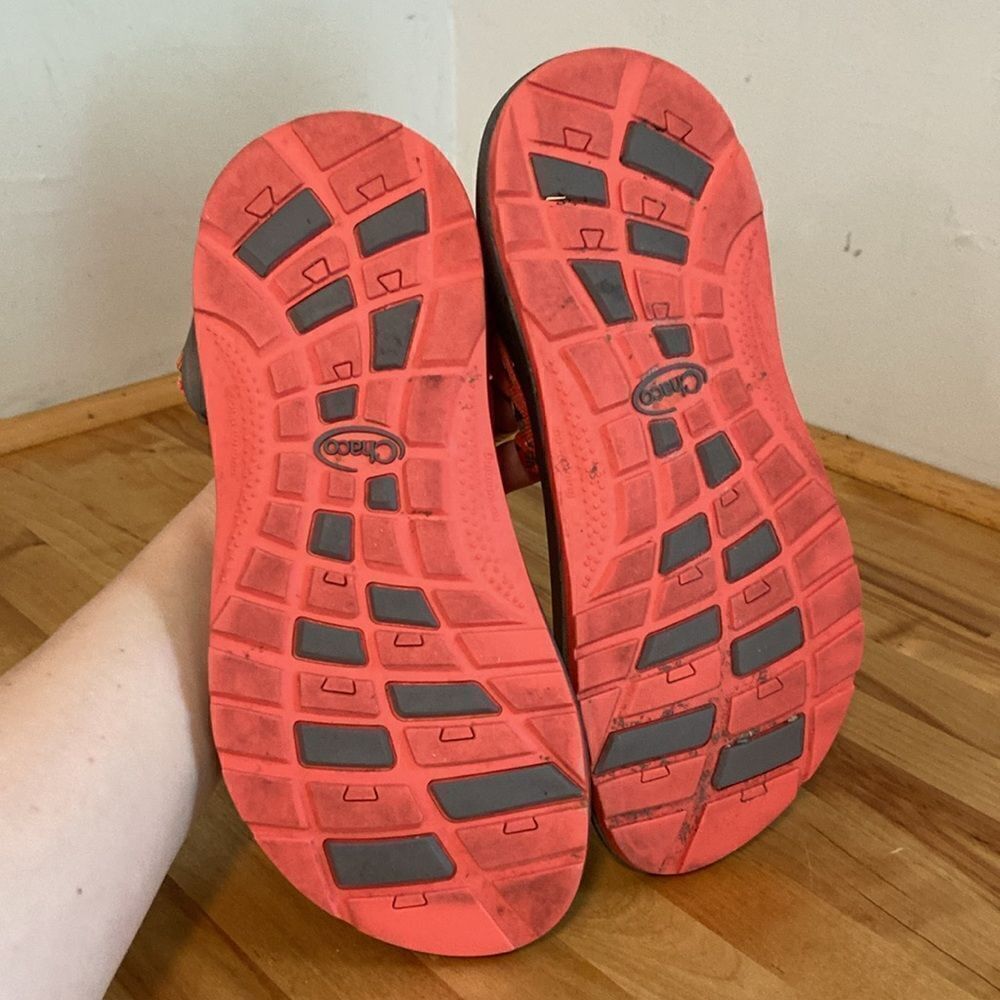 Chaco Coral & Navy Geometric Print Slide On Athletic Kids Sandals Size 6 - Picture 5 of 7